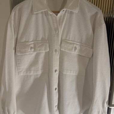 Veste blanche en velours côtelé