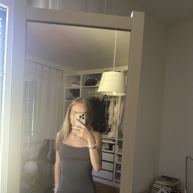 Zara Kleid