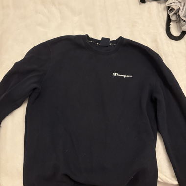 Champion navy blue sweater