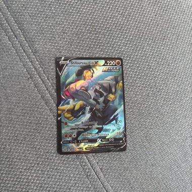 Pokemon Shifours V Card