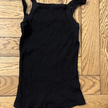 Schwarzes geripptes Trägershirt