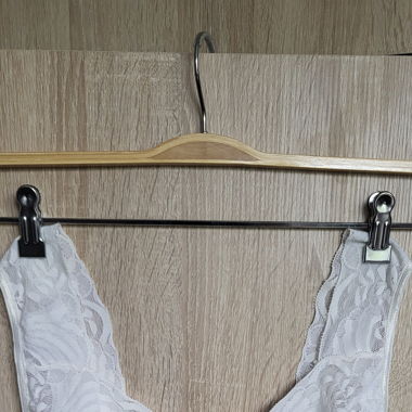 White lace top/bralette