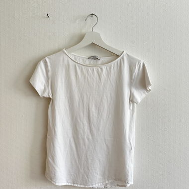 White Backlabel T-shirt