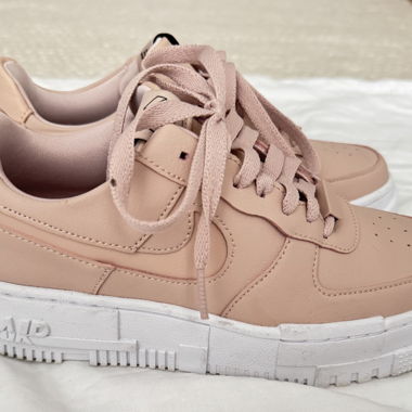 Nike Sneaker