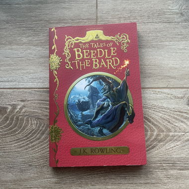 Book “the tales of beedle the bard”
