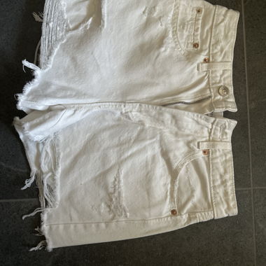 White Denim Shorts with Frayed Hems