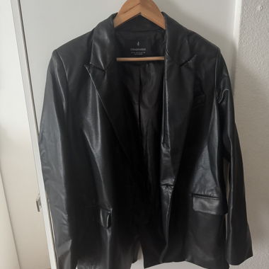 Stradivarius faux leather blazer