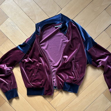 seidige Trainingsjacke