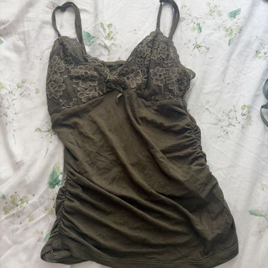 Spitzentop Khaki
