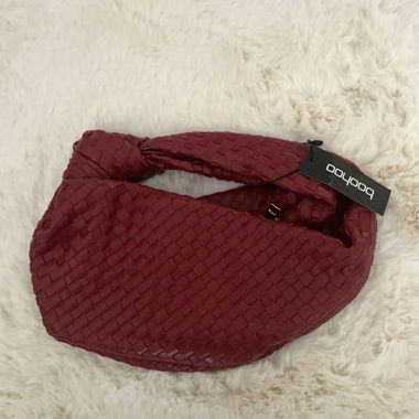 Woven Knot Handle Grab Bag