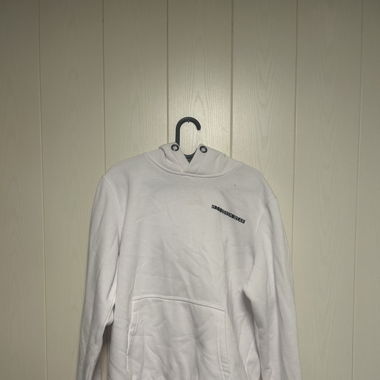 White his Hoodie