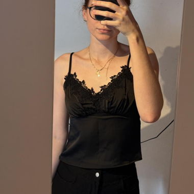 Top en satin raccourci na-kd