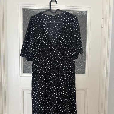 Robe noire à pois Monkl