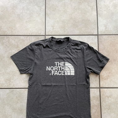 Basic T-Shirt - The North Face