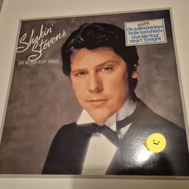 Shakin' Stevens - Give Me Your Heart Tonight