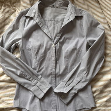 Blusa grigio chiaro maniche lunghe