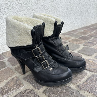 Stivaletti con tacco in pelle e shearling Kurt Geiger EU41