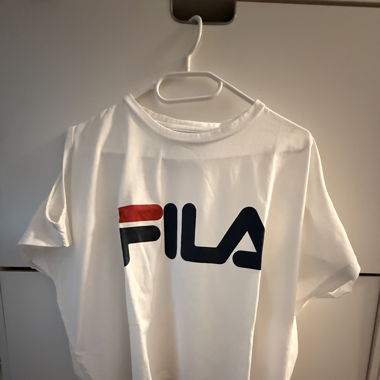weisses Fila T-shirt