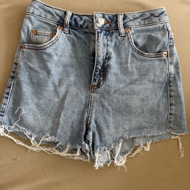 Short en jeans bleu 