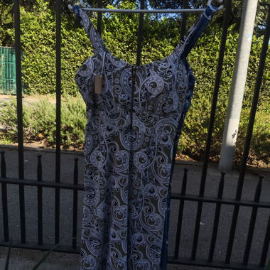 Sommerkleid mit Paisley-Muster