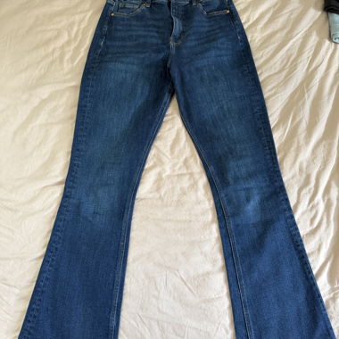 Jeans évasés bleu foncé Primark