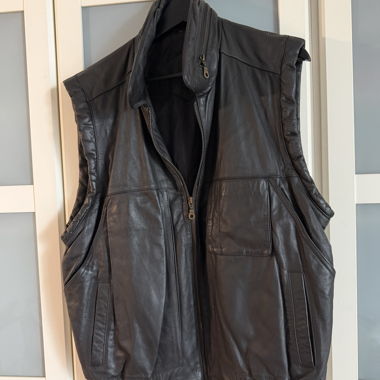 Gilet in Pelle Nero