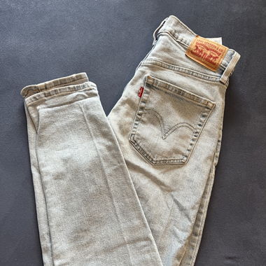 levis mom jeans 