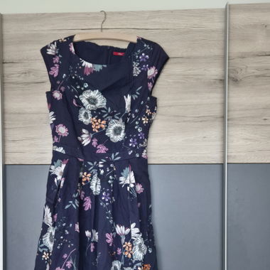 Robe à motif floral