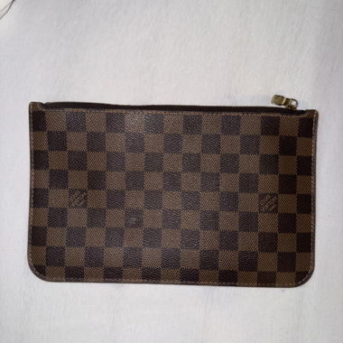 Original Louis Vuitton Pouch