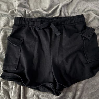 Kinder Shorts schwarz