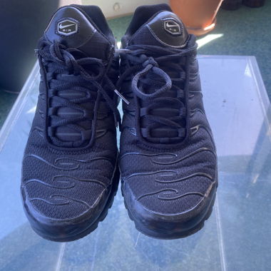 TN Nike Air Max Sneakers black