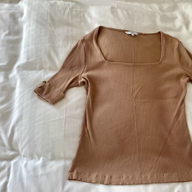 Next pullover