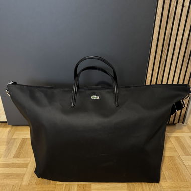 Grand sac de voyage noir Lacoste
