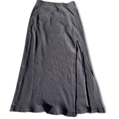 Black Ribbed Maxi Skirt
