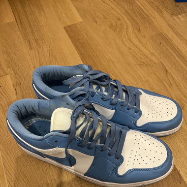 Men’s nike sneakers size 45