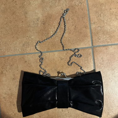 Black clutch with chain