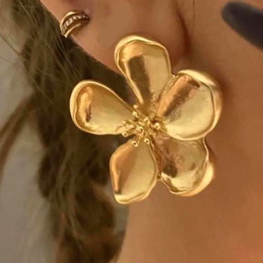Boucles d'oreilles dorées, boucles d'oreilles fleur en or