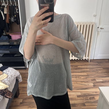T-shirt brillant Monki