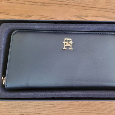 Tommy Hilfiger Portemonnaie mit Anhänger 