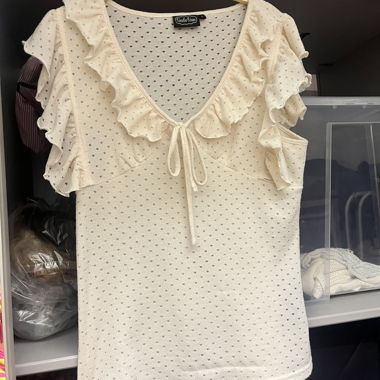 Ruffle Top with Tie Band
