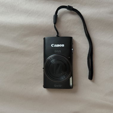 Canon IXUS Kompaktkamera