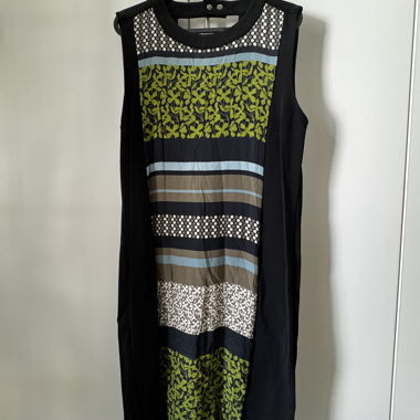 Black patterned dress