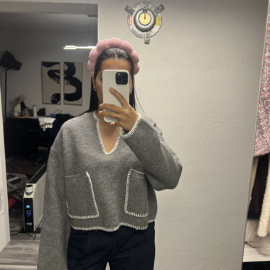 Maglione corto grigio 