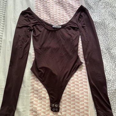 Body marrone a maniche lunghe