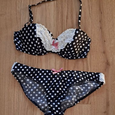 Bandeau de bain Agent Provocateur. Prix d’achat neuf élevé !