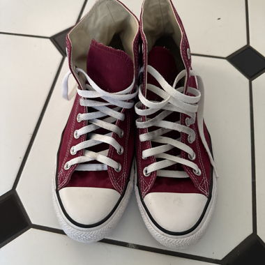 Converse Hautes en Bordeaux - Taille 41,5