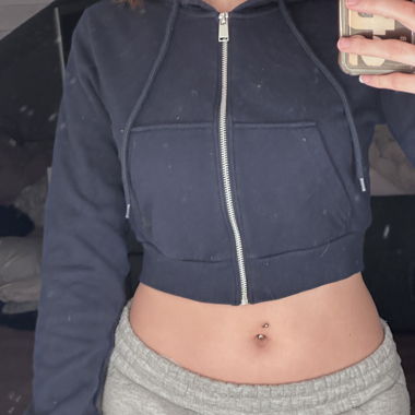 DIBIDED Cropped Hoodie