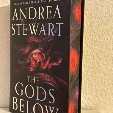 The Gods Below - Andrea Stewart