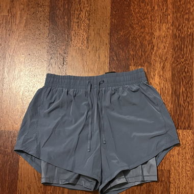 Comfortable sport shorts