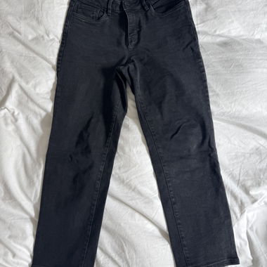 Jeans Essentials neri